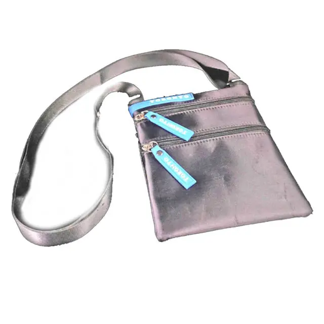 00957 - Travel Bag 6X7 Inch Black Pouch Toronto Souvenir 1