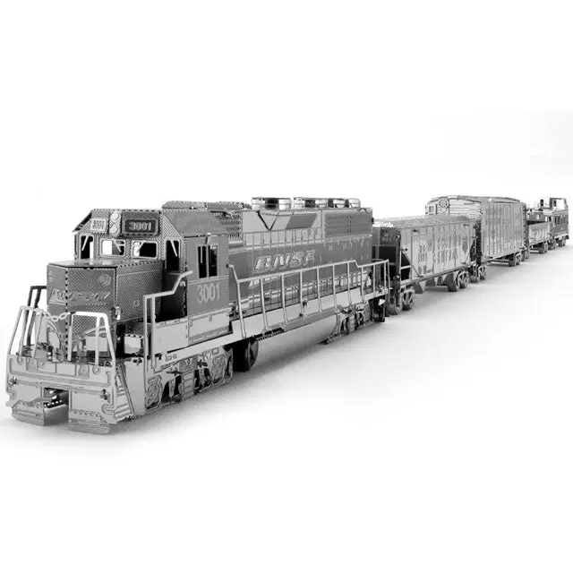 Mmg104 - Freight Train Gift Set Includes Engine + 4 Cars 1