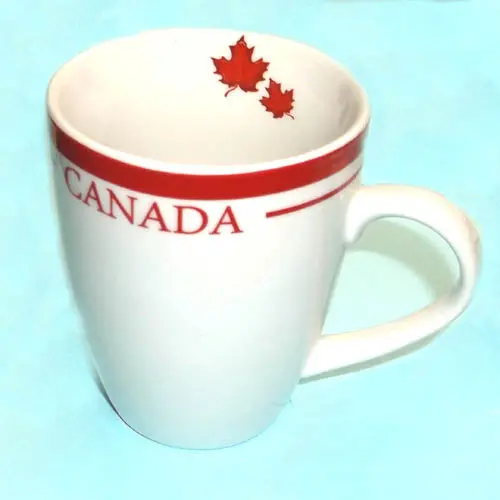 00398 - Canada Souvenir Maple Leaf Mug 1
