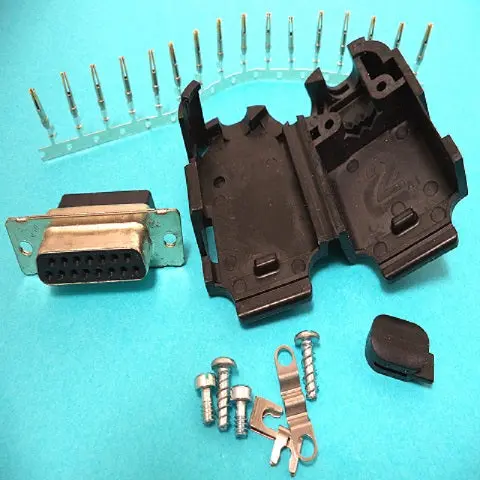 749812-2 - Db15f Crimp W/Plastic Hood And Pins 1