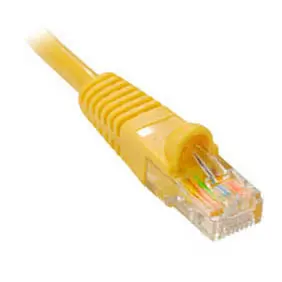 Pc-010Y - Patch Cord Cat5e Yellow 10Ft Snagless Boot 1