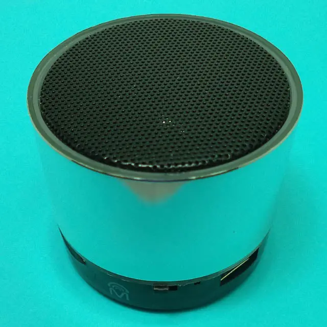 72422 - Speaker Wireless Bluetooth With Led Lights 1
