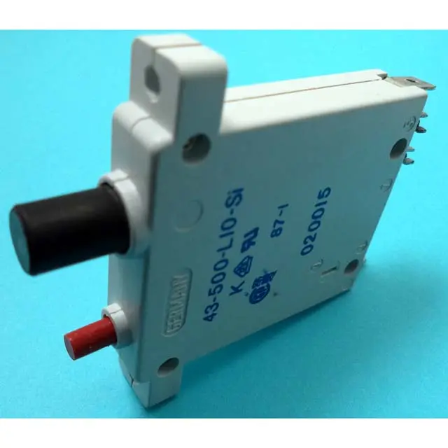 43-500-L10-Si - Circuit Breaker 15A 250Vac Push 1P Qt With Reset Button 1