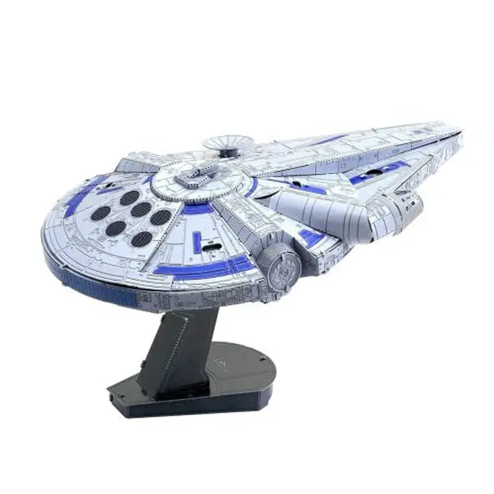 Icx201 - Lando's Millennium Falcon Metal Earth 3D Laser Cut Model 1