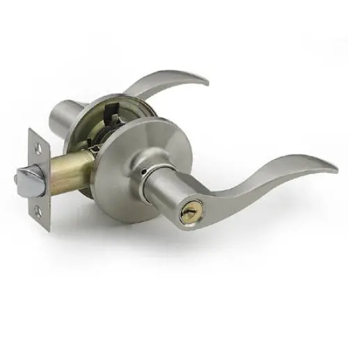 100750 - Entrance Lock In Lever Handle With Lock Reversible 1