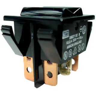 260711E Y - Rocker Switch Mom 2P2t 10A On- Off-(On) 250Vac Qt 22X28mm Blk 1